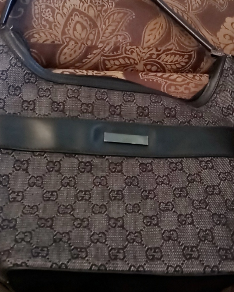Gucci handbag